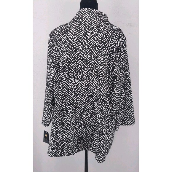 Sophisticated Chic Black White Swing Sweater Jacket | JM Collection Size XL NWT - Picture 4 of 7